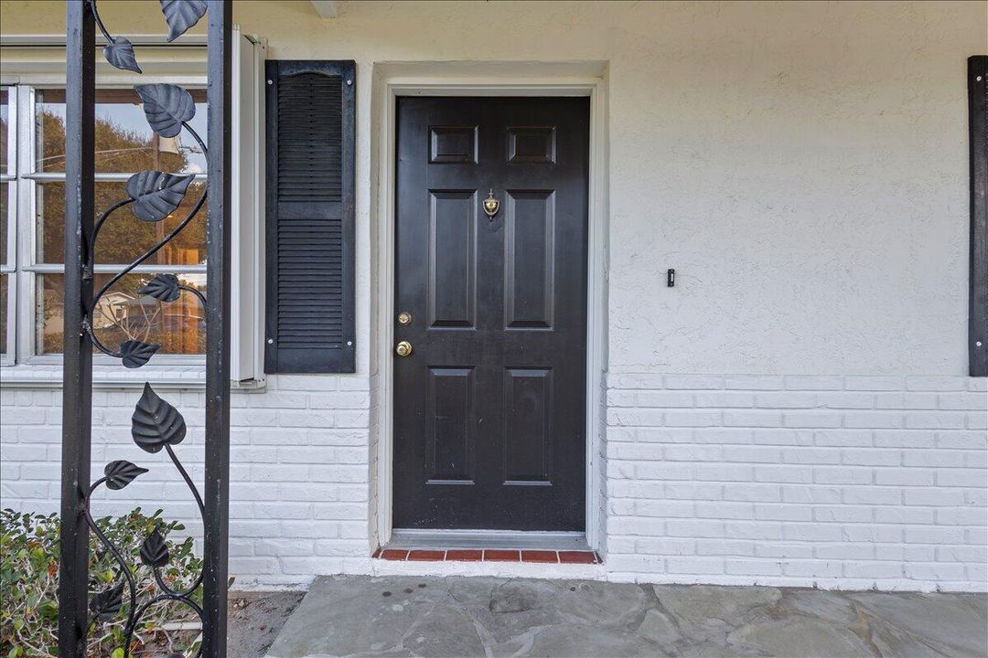 На продажу: $426,000 (3 спален, 2 ванн, 1368 Квадратных фут)