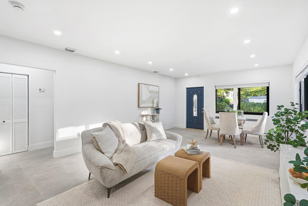 For Sale: $869,000 (2 beds, 2 baths, 1490 Square Feet)