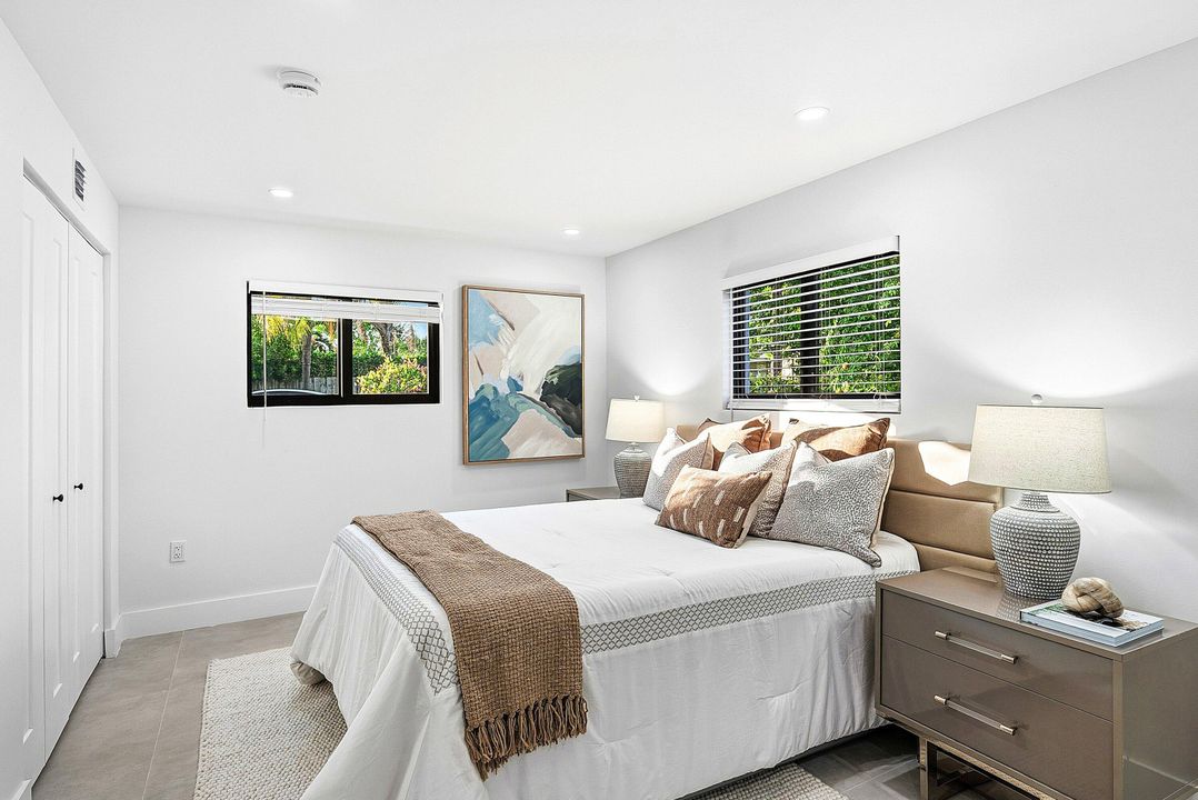 For Sale: $869,000 (2 beds, 2 baths, 1490 Square Feet)