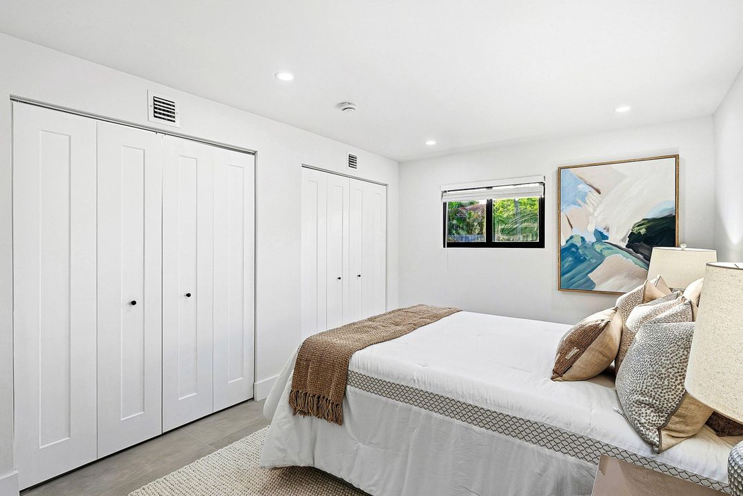 For Sale: $869,000 (2 beds, 2 baths, 1490 Square Feet)