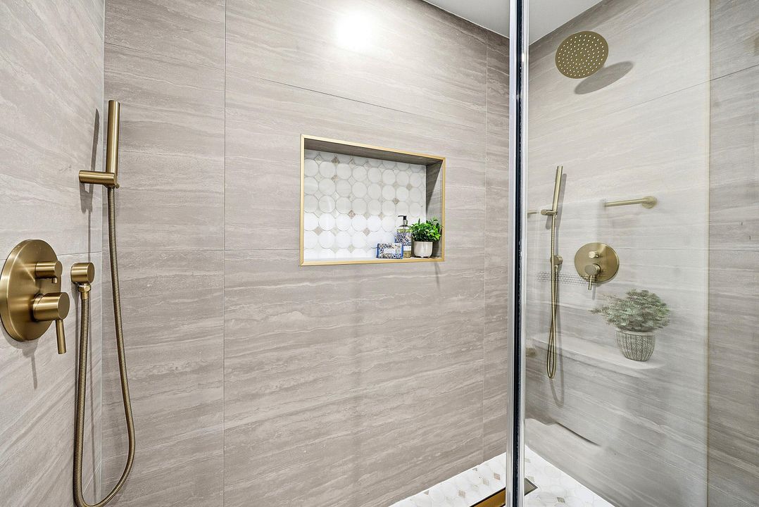 For Sale: $869,000 (2 beds, 2 baths, 1490 Square Feet)