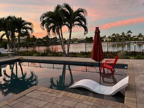 En Venta: $799,000 (3 camas, 2 baños, 2341 Pies cuadrados)