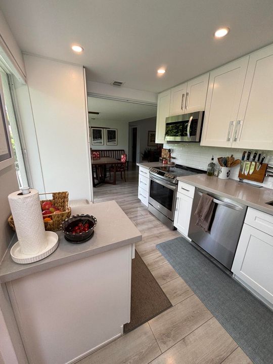 На продажу: $419,000 (2 спален, 2 ванн, 1478 Квадратных фут)