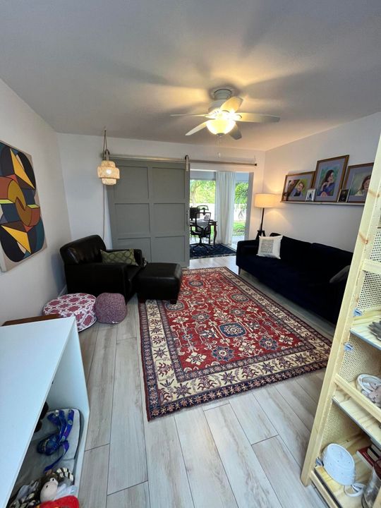 На продажу: $419,000 (2 спален, 2 ванн, 1478 Квадратных фут)