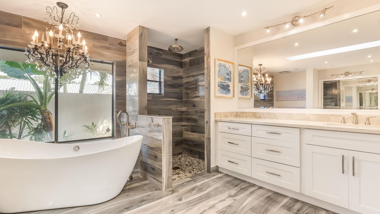 For Sale: $1,650,000 (3 beds, 3 baths, 3168 Square Feet)