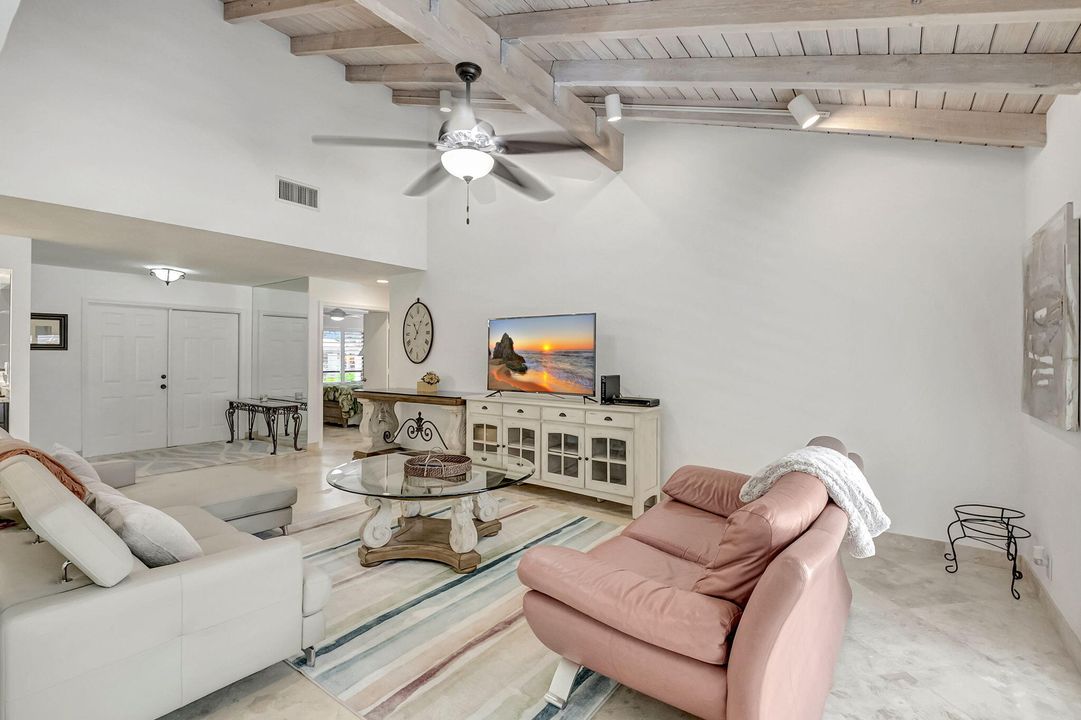 For Rent: $8,000 (2 beds, 2 baths, 2027 Square Feet)