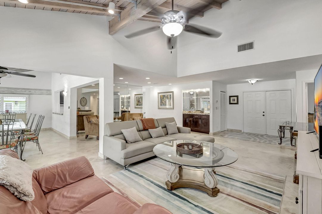 For Rent: $8,000 (2 beds, 2 baths, 2027 Square Feet)