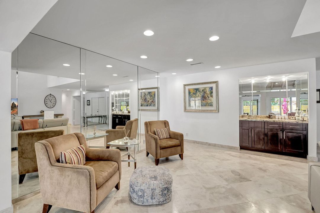 For Rent: $8,000 (2 beds, 2 baths, 2027 Square Feet)