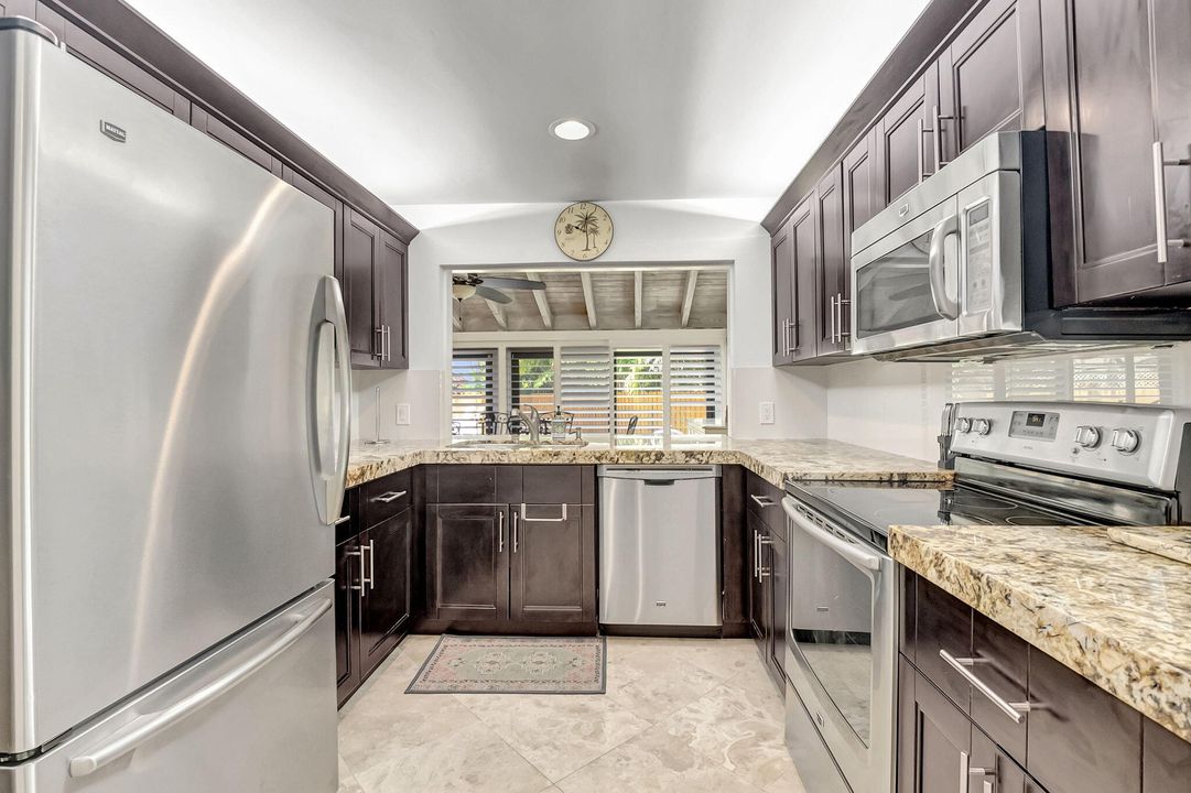 For Rent: $8,000 (2 beds, 2 baths, 2027 Square Feet)