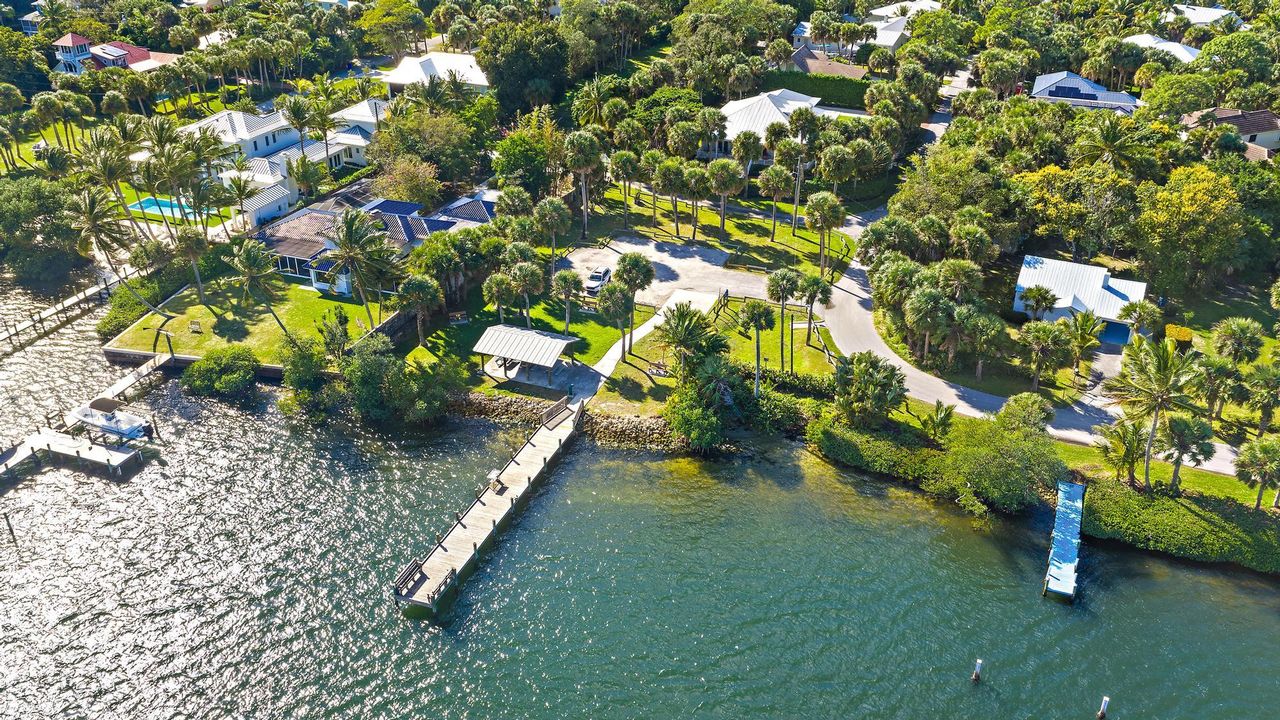 En Venta: $1,500,000 (3 camas, 2 baños, 1852 Pies cuadrados)