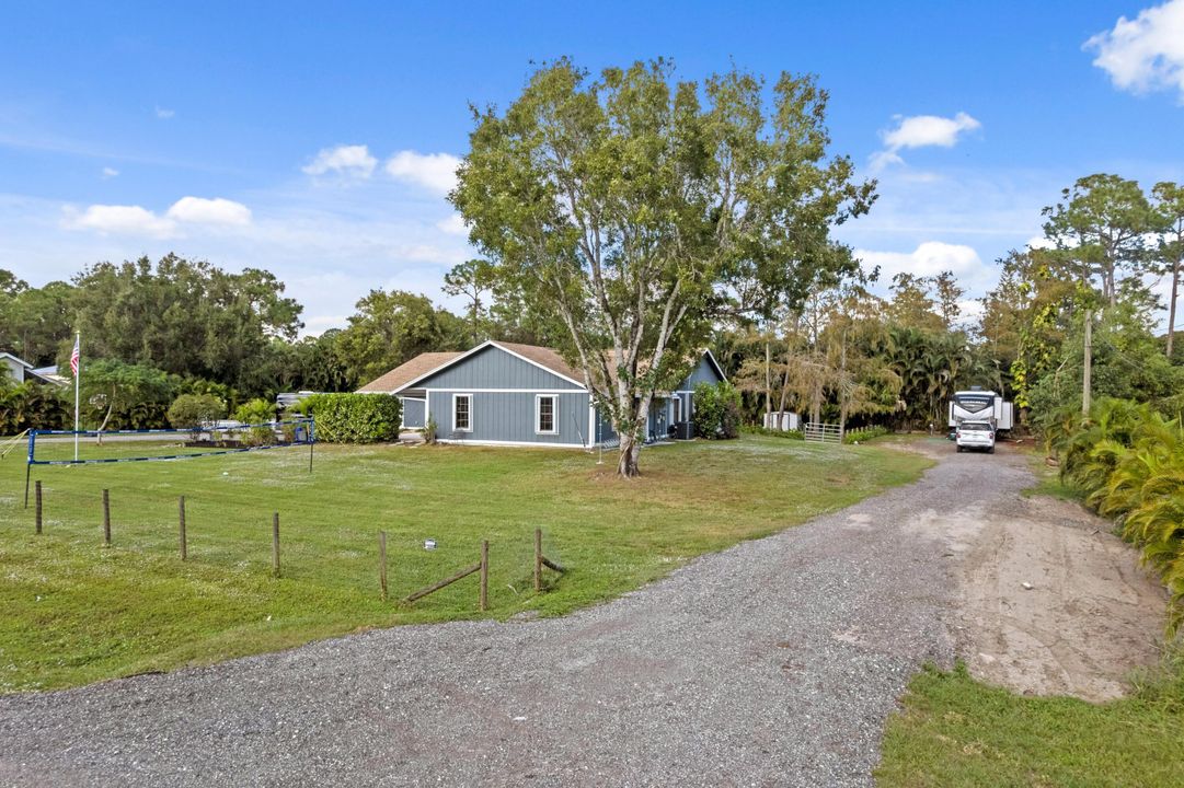 待售: $689,500 (4 贝兹, 2 浴室, 2419 平方英尺)