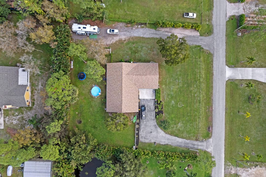 待售: $689,500 (4 贝兹, 2 浴室, 2419 平方英尺)