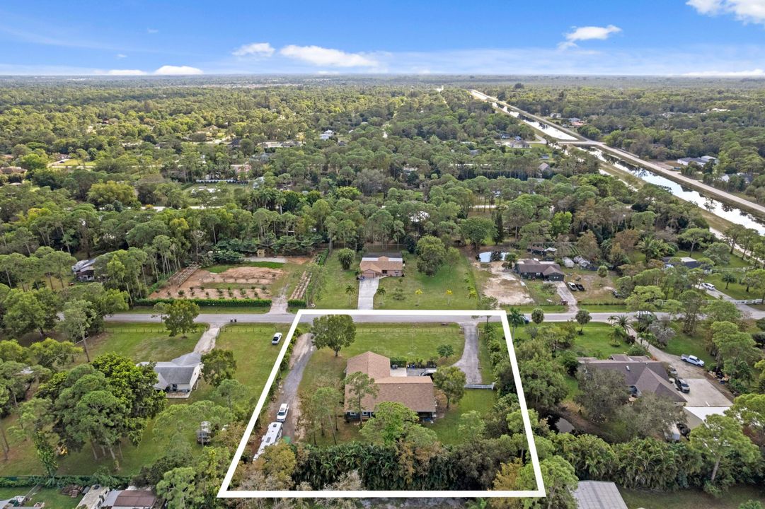 待售: $689,500 (4 贝兹, 2 浴室, 2419 平方英尺)