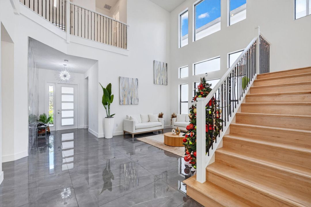 待售: $1,850,000 (5 贝兹, 7 浴室, 4484 平方英尺)