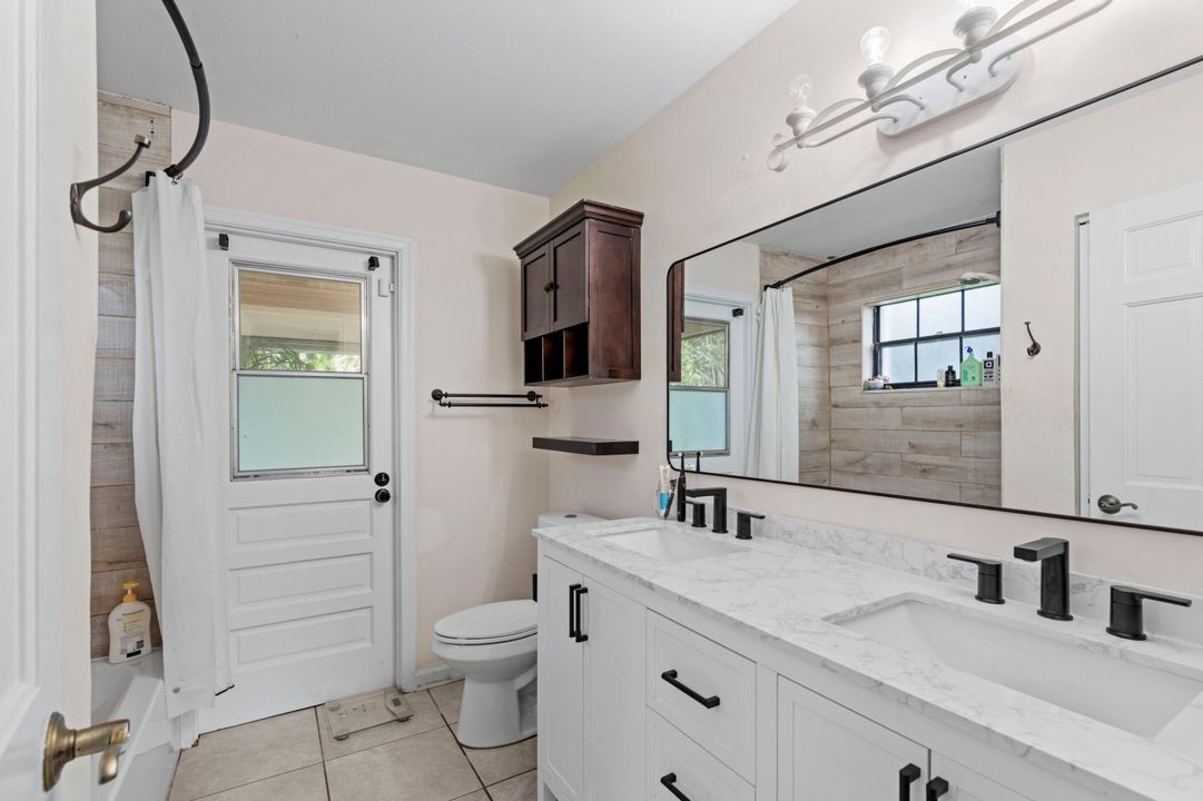 待售: $689,500 (4 贝兹, 2 浴室, 2419 平方英尺)