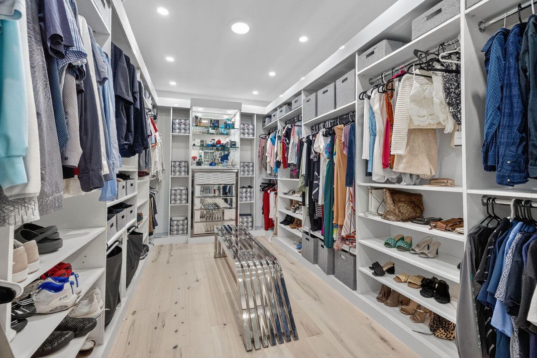 待售: $1,850,000 (5 贝兹, 7 浴室, 4484 平方英尺)