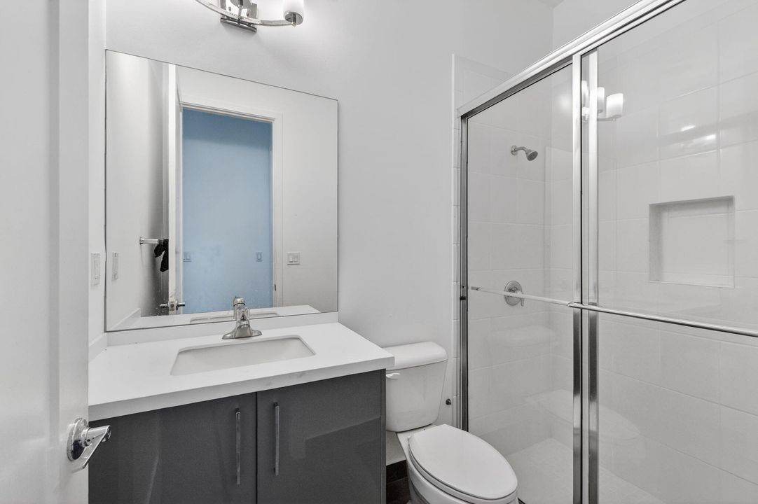 待售: $1,850,000 (5 贝兹, 7 浴室, 4484 平方英尺)