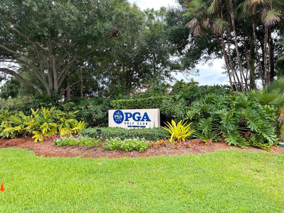 出租: $1,750 (1 贝兹, 1 浴室, 746 平方英尺)