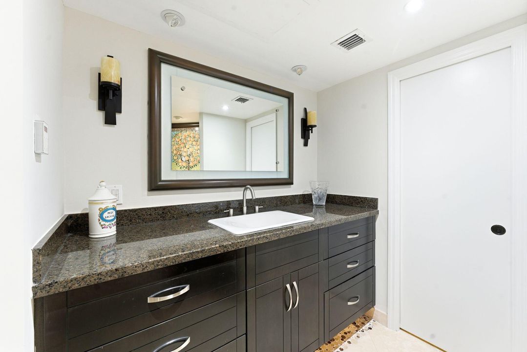 En Venta: $4,800,000 (3 camas, 3 baños, 2945 Pies cuadrados)