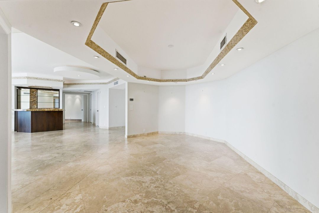 En Venta: $4,800,000 (3 camas, 3 baños, 2945 Pies cuadrados)