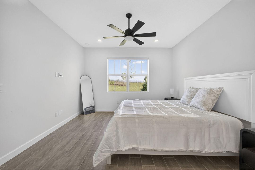 For Sale: $539,900 (3 beds, 2 baths, 1749 Square Feet)