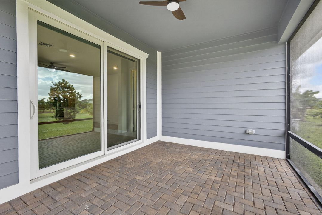 For Sale: $525,000 (3 beds, 2 baths, 1952 Square Feet)