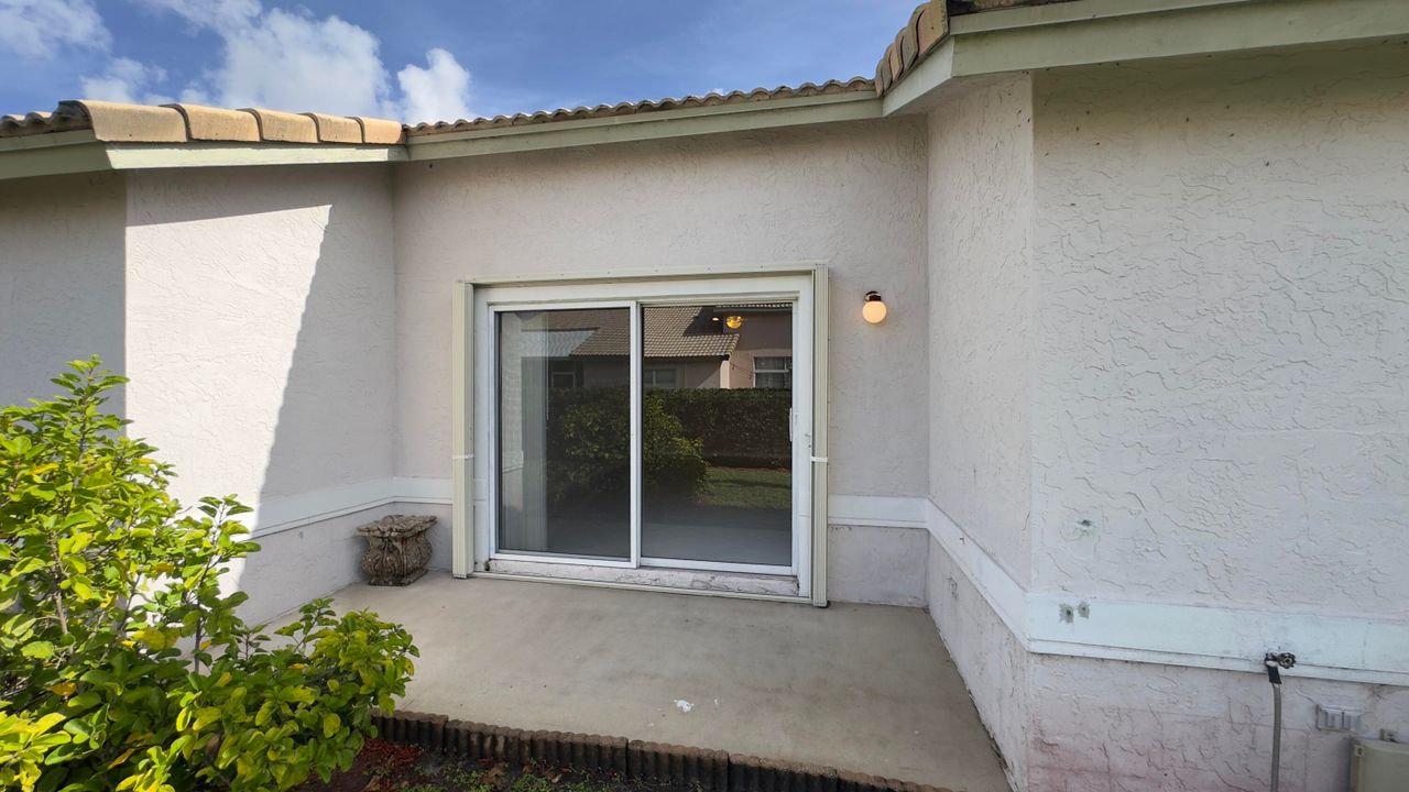 出租: $2,795 (2 贝兹, 2 浴室, 1358 平方英尺)