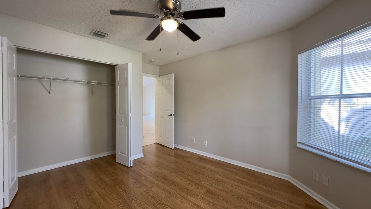 出租: $2,795 (2 贝兹, 2 浴室, 1358 平方英尺)