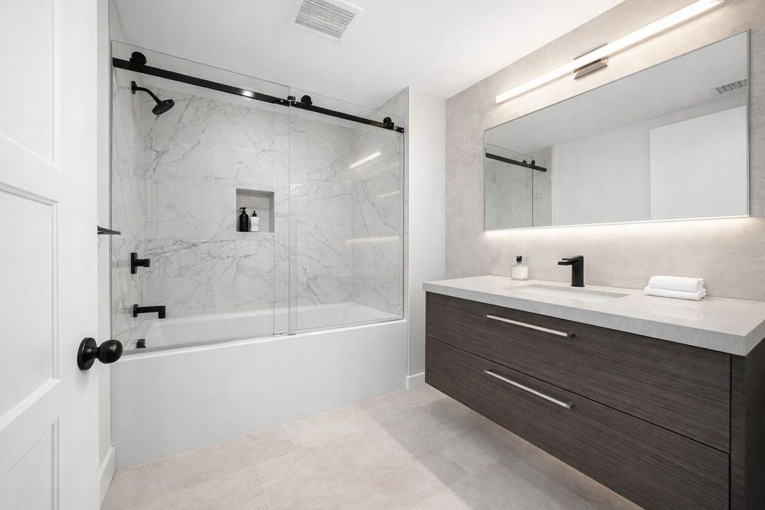 На продажу: $249,000 (3 спален, 2 ванн, 1462 Квадратных фут)