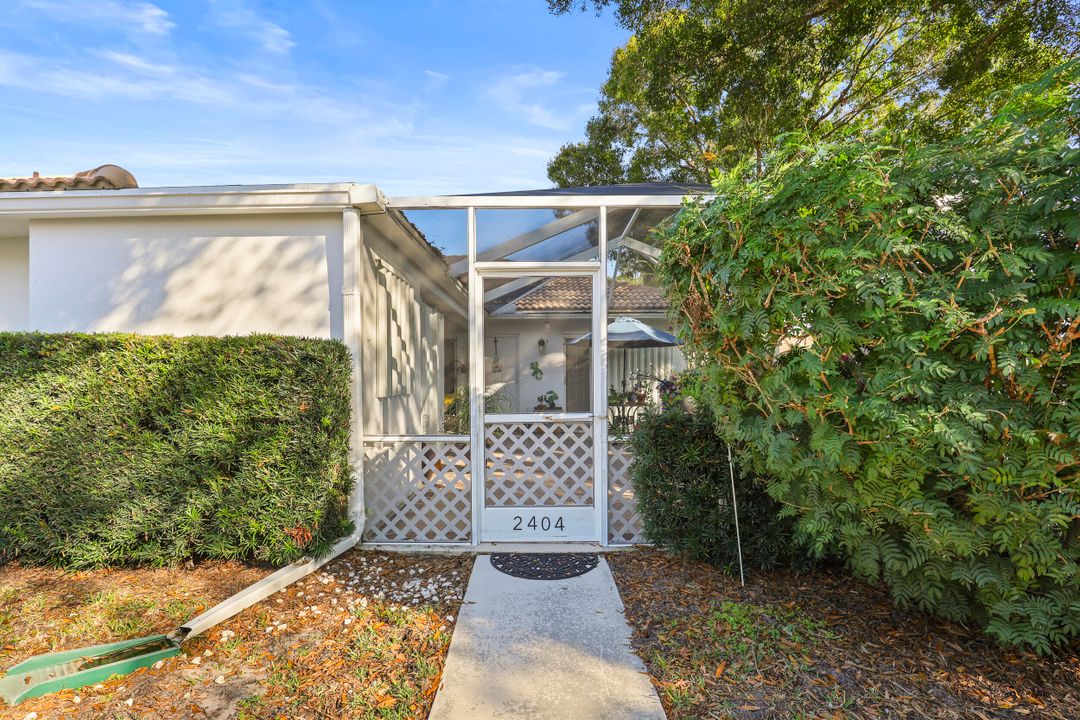 На продажу: $379,000 (2 спален, 2 ванн, 1152 Квадратных фут)