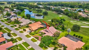 En Venta: $785,000 (3 camas, 2 baños, 2404 Pies cuadrados)