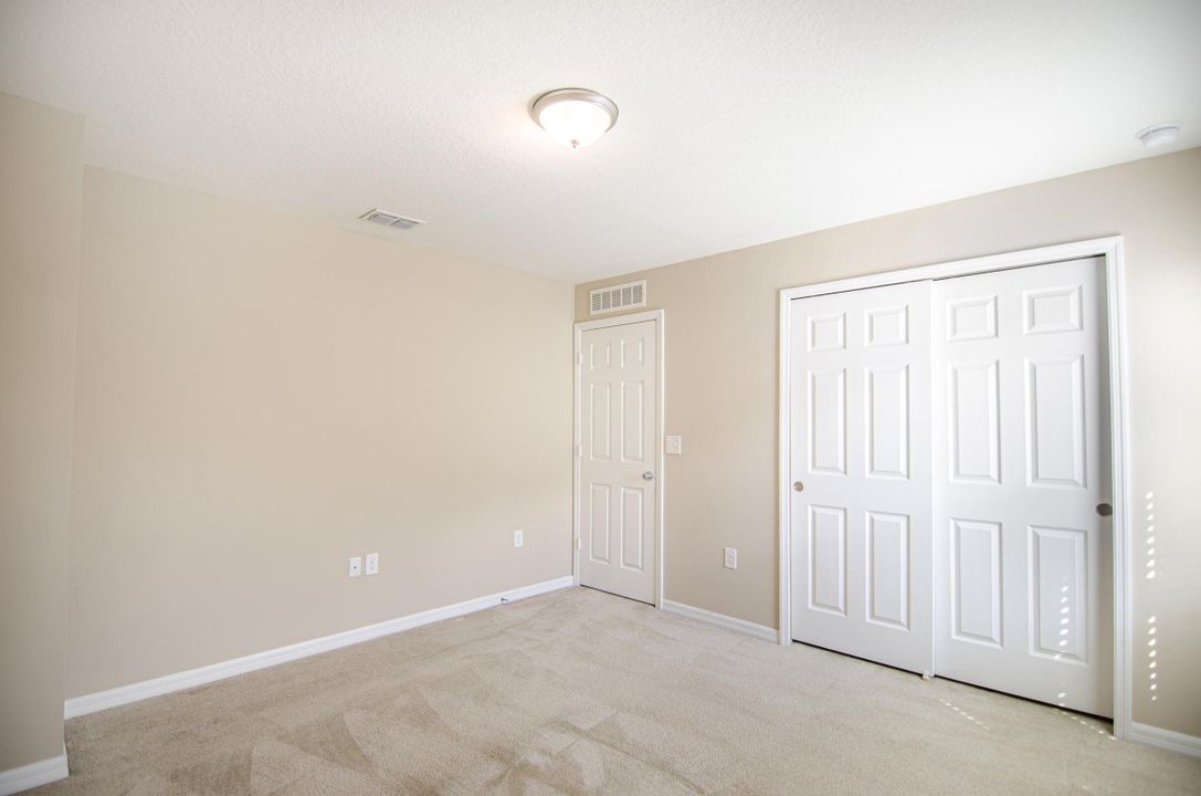 В аренду: $2,800 (4 спален, 3 ванн, 2503 Квадратных фут)