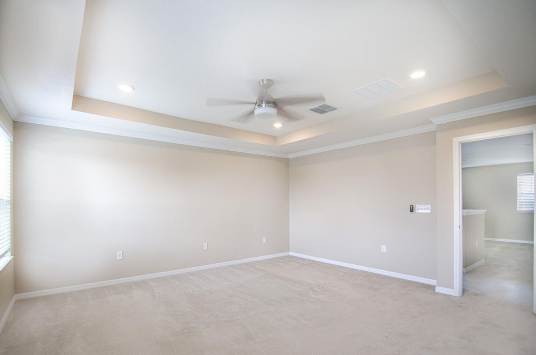 В аренду: $2,800 (4 спален, 3 ванн, 2503 Квадратных фут)