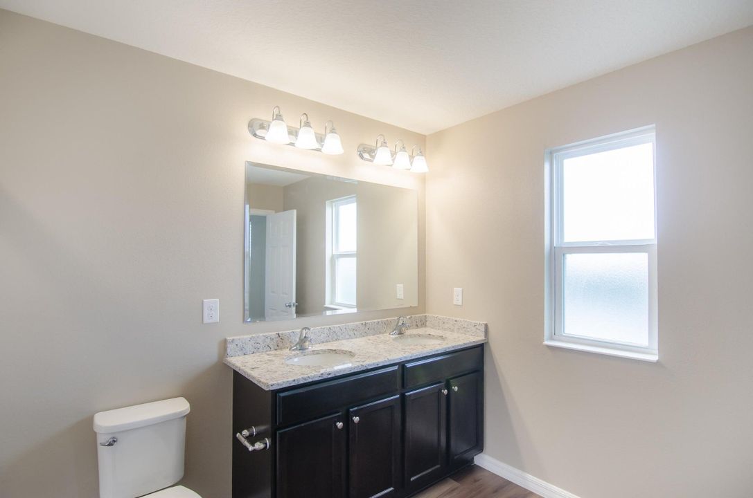 В аренду: $2,800 (4 спален, 3 ванн, 2503 Квадратных фут)