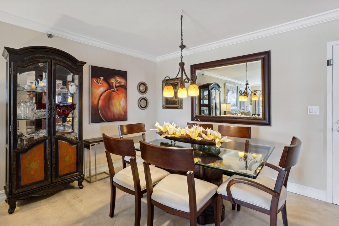 В аренду: $6,200 (2 спален, 2 ванн, 1050 Квадратных фут)