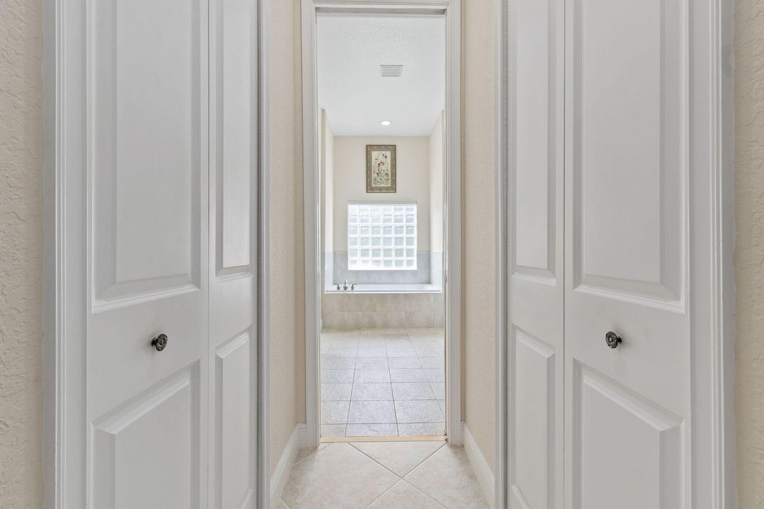 For Sale: $679,000 (4 beds, 3 baths, 3123 Square Feet)