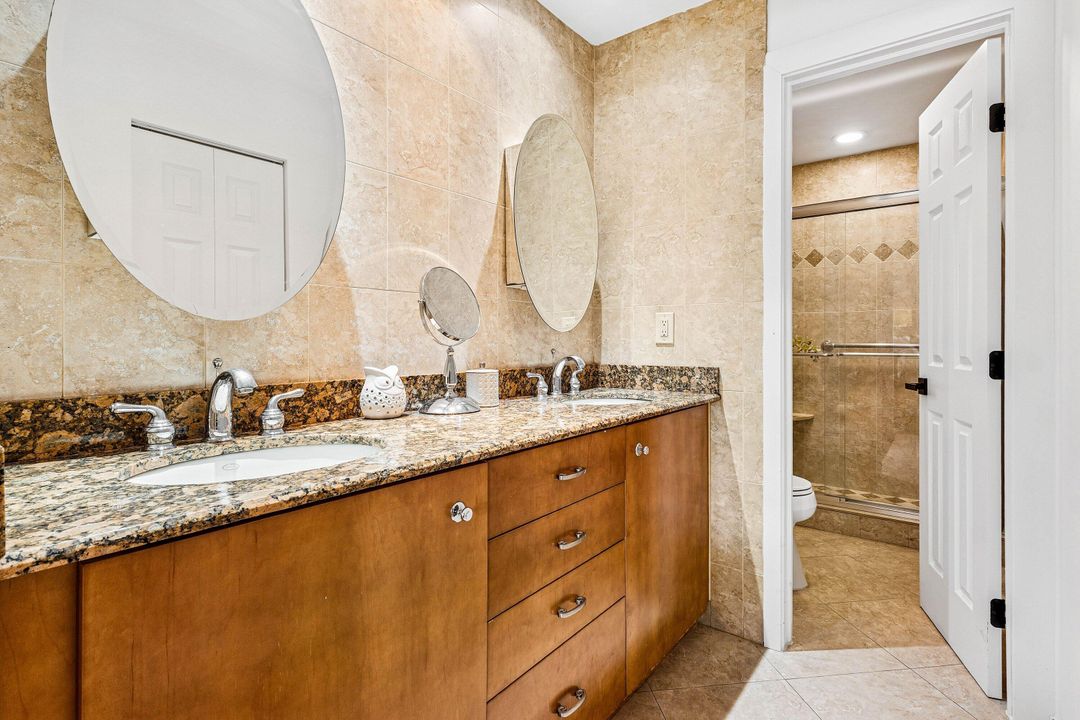 En Venta: $650,000 (2 camas, 2 baños, 1665 Pies cuadrados)