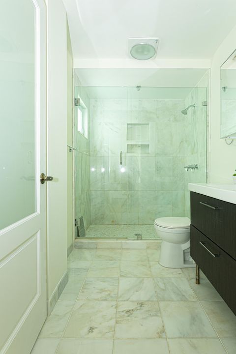 出租: $1,800 (1 贝兹, 1 浴室, 500 平方英尺)