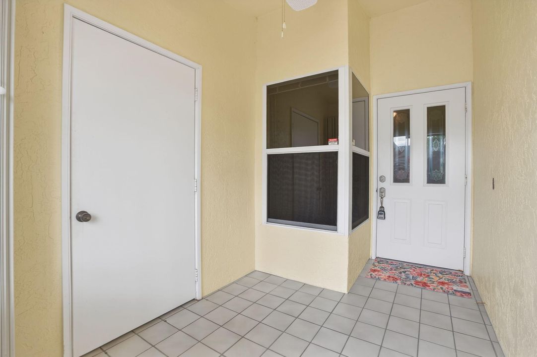 En Venta: $252,000 (2 camas, 2 baños, 1299 Pies cuadrados)