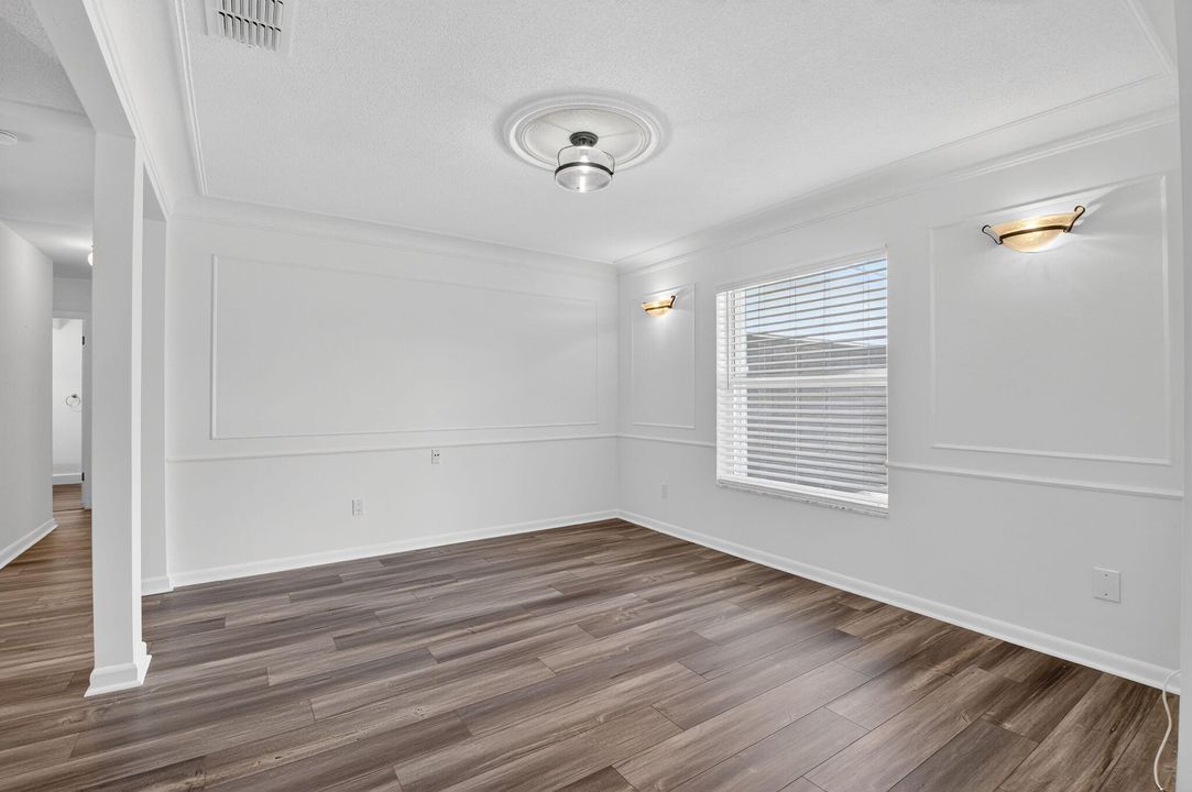 En Renta: $6,500 (4 camas, 2 baños, 1944 Pies cuadrados)