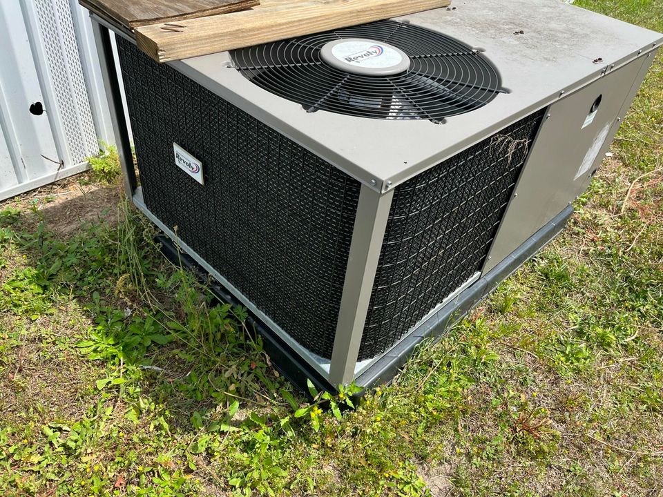 На продажу: $19,000 (2 спален, 1 ванн, 768 Квадратных фут)