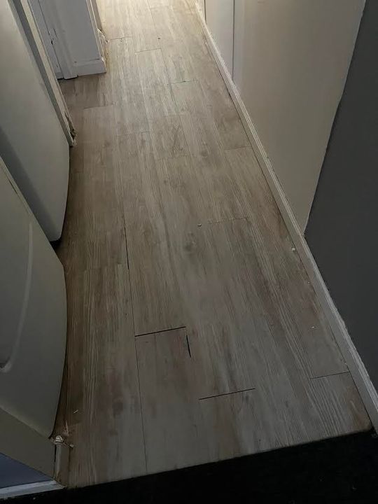 На продажу: $19,000 (2 спален, 1 ванн, 768 Квадратных фут)