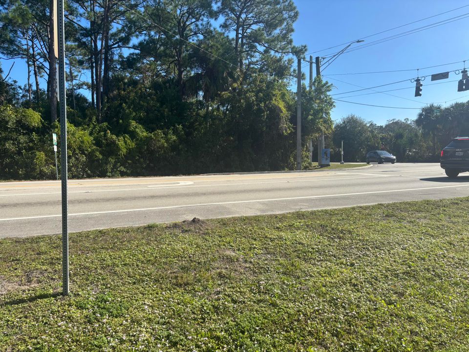 待售: $94,000 (0 贝兹, 0 浴室, 0 平方英尺)