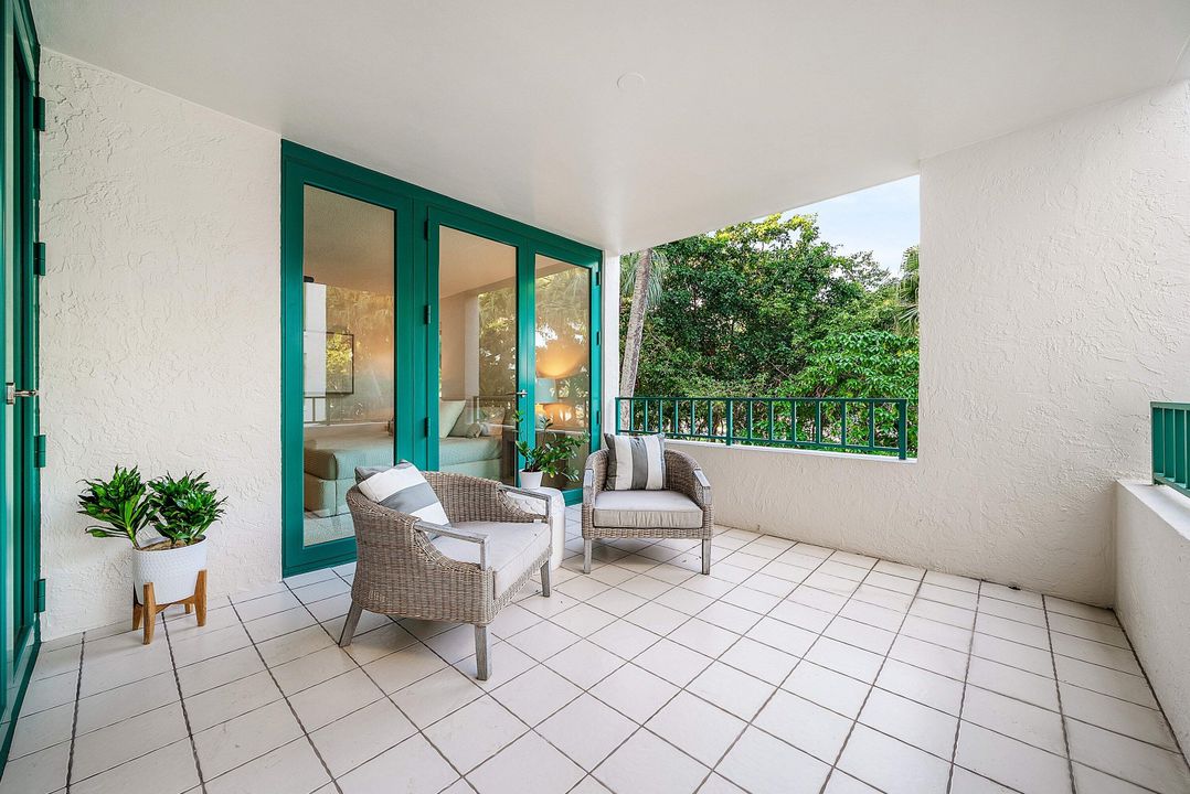 На продажу: $950,000 (2 спален, 2 ванн, 1630 Квадратных фут)