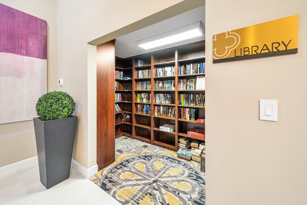 На продажу: $950,000 (2 спален, 2 ванн, 1630 Квадратных фут)