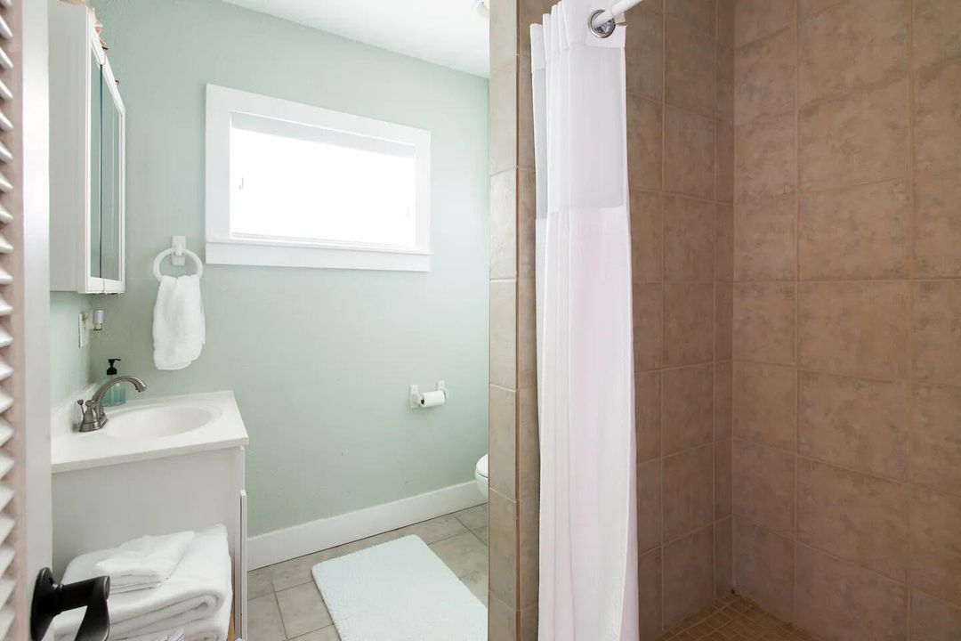 En Venta: $1,500,000 (3 camas, 2 baños, 1622 Pies cuadrados)