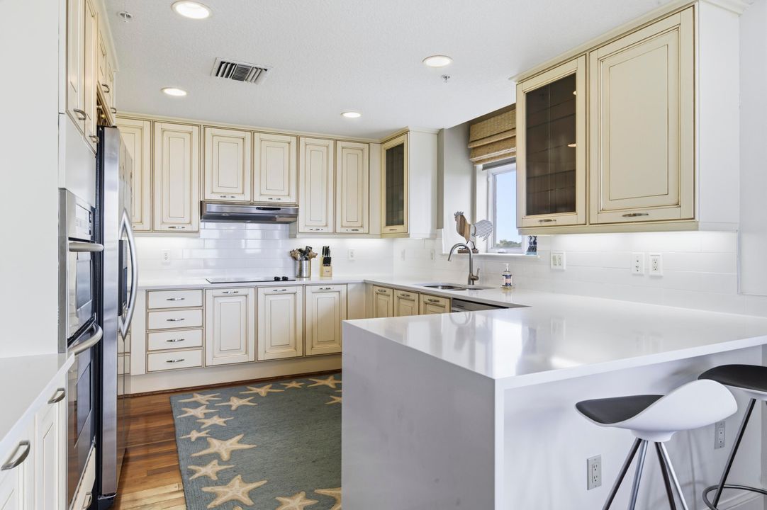 For Sale: $1,610,000 (3 beds, 3 baths, 2242 Square Feet)