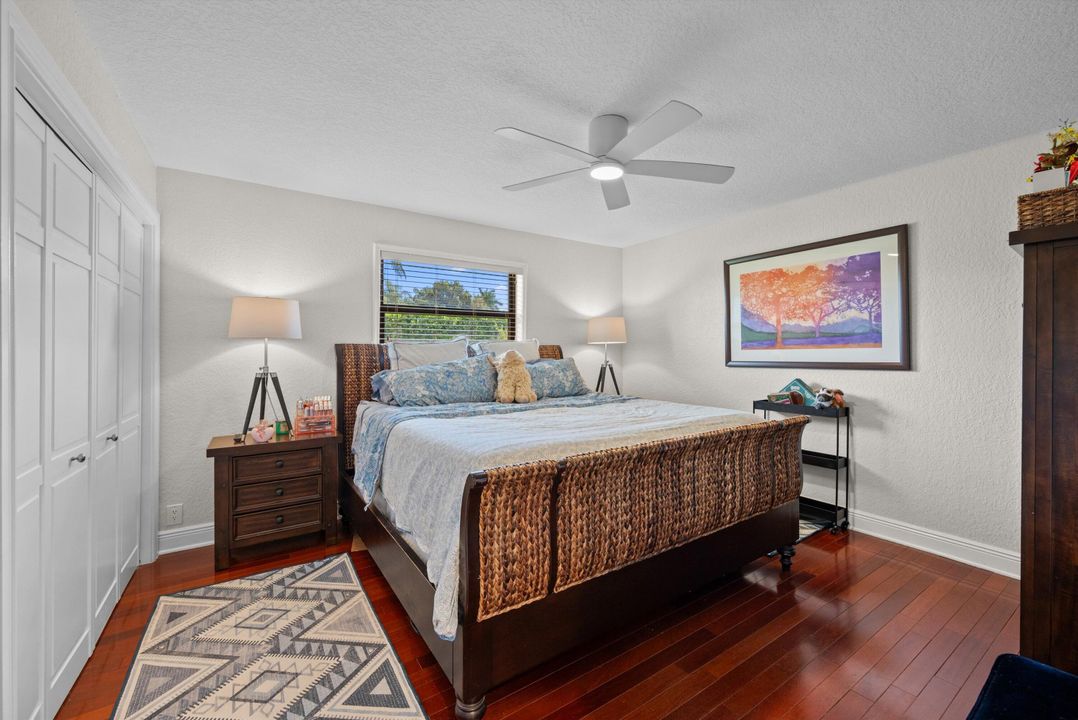 На продажу: $2,295,000 (5 спален, 5 ванн, 3582 Квадратных фут)