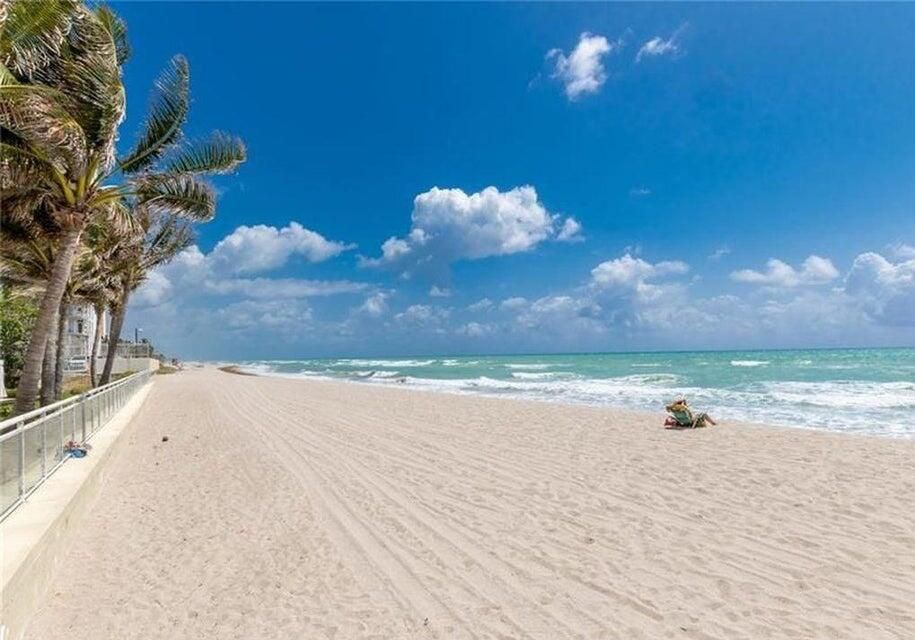 出租: $3,400 (2 贝兹, 2 浴室, 1212 平方英尺)