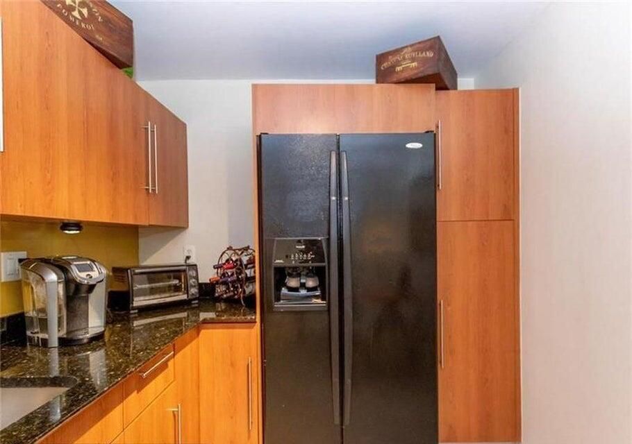 出租: $3,400 (2 贝兹, 2 浴室, 1212 平方英尺)